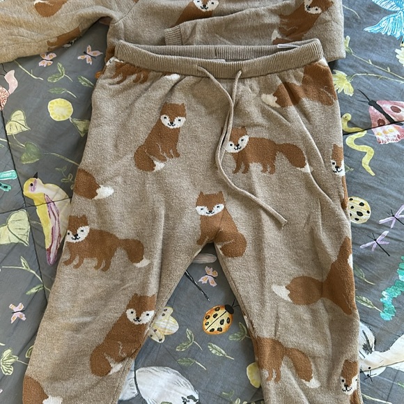 Two piece Sweater Set - Picture 4 of 5